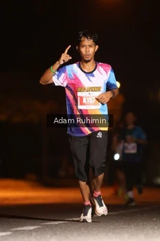 Runner Photo 4380541