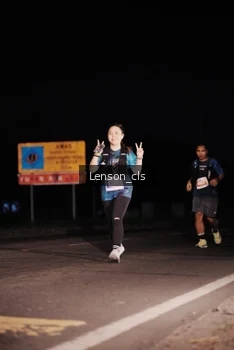 Runner Photo 4380545