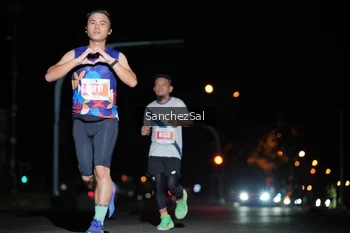 Runner Photo 4380557