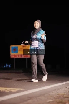 Runner Photo 4380566