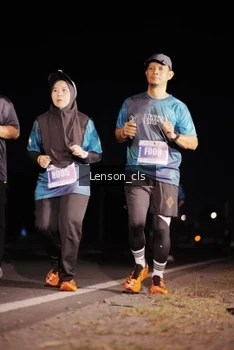 Runner Photo 4380568