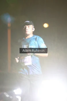 Runner Photo 4380573
