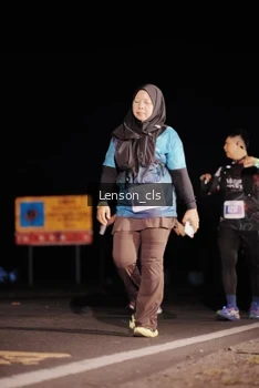 Runner Photo 4380577