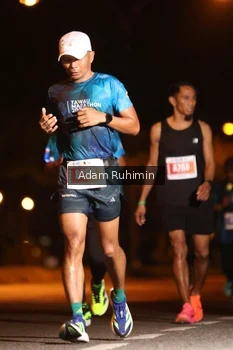 Runner Photo 4380596