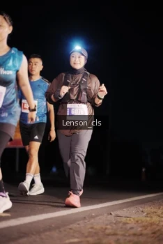 Runner Photo 4380612