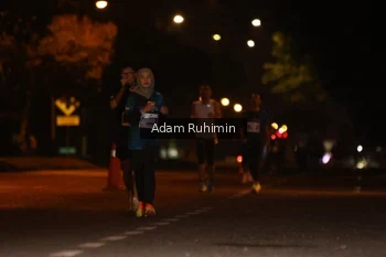 Runner Photo 4380648