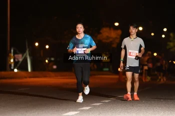 Runner Photo 4380711