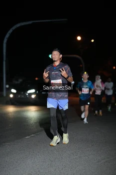 Runner Photo 4380712