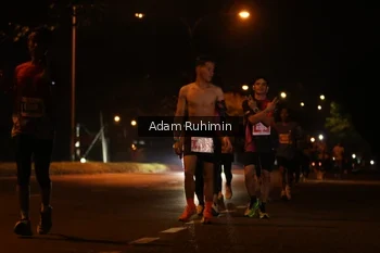 Runner Photo 4380718