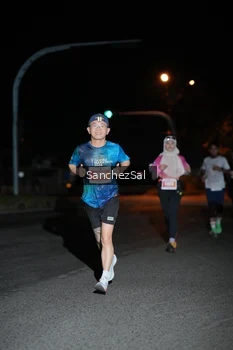 Runner Photo 4380731