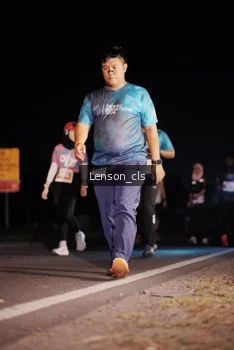 Runner Photo 4380746