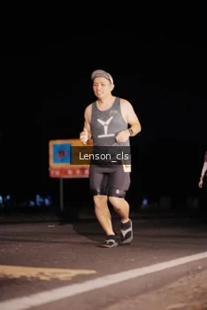 Runner Photo 4380747