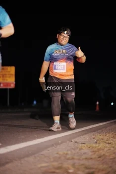 Runner Photo 4380754