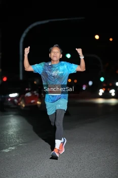 Runner Photo 4380777