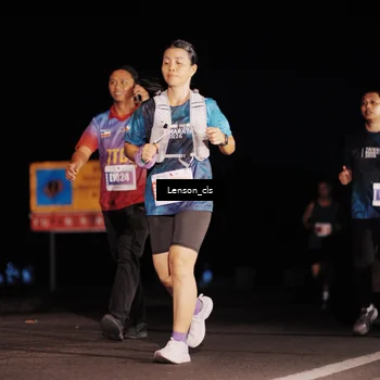 Runner Photo 4380895