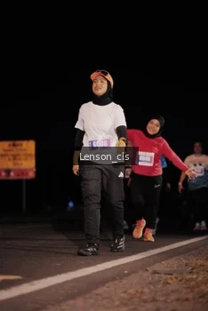 Runner Photo 4380912