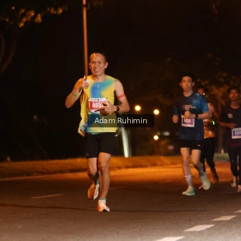 Runner Photo 4380925