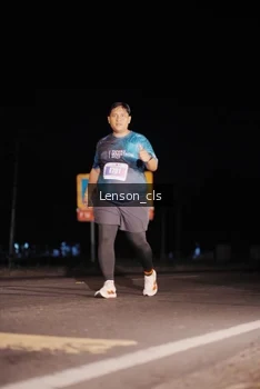 Runner Photo 4380941