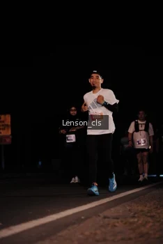 Runner Photo 4380968