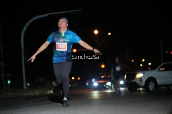 Runner Photo 4380974