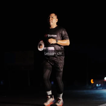 Runner Photo 4380997