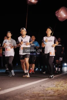 Runner Photo 4381000