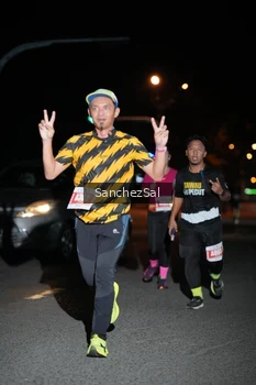 Runner Photo 4381020