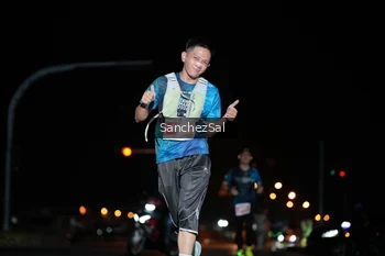 Runner Photo 4381022