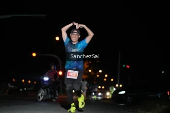 Runner Photo 4381038