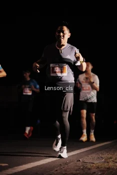 Runner Photo 4381060