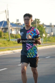 Runner Photo 4381078