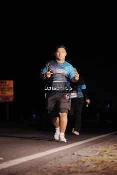 Runner Photo 4381094