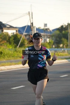 Runner Photo 4381107