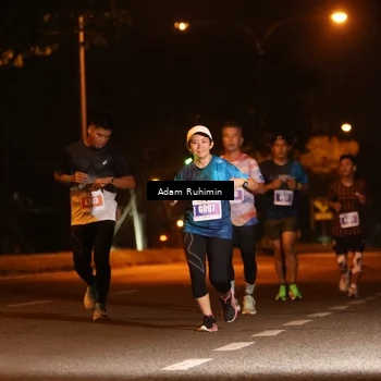 Runner Photo 4381113