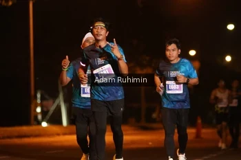 Runner Photo 4381159