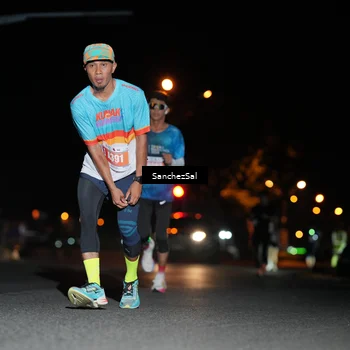 Runner Photo 4381173
