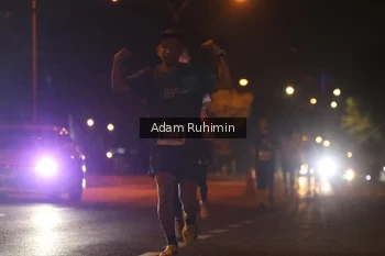 Runner Photo 4381214