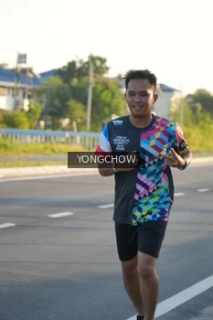 Runner Photo 4381217