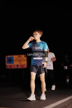 Runner Photo 4381221