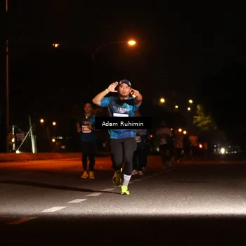 Runner Photo 4381243