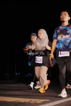Runner Photo 4381248