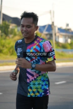 Runner Photo 4381255