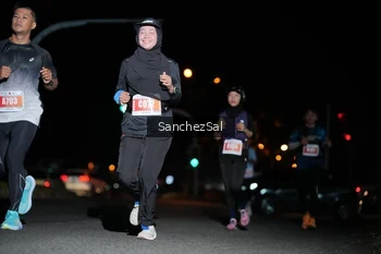Runner Photo 4381257
