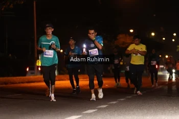 Runner Photo 4381264