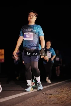 Runner Photo 4381265