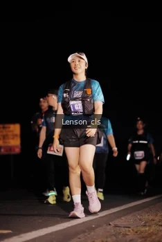 Runner Photo 4381270