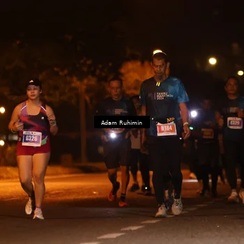 Runner Photo 4381286