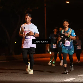 Runner Photo 4381292