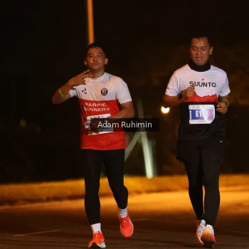 Runner Photo 4381308