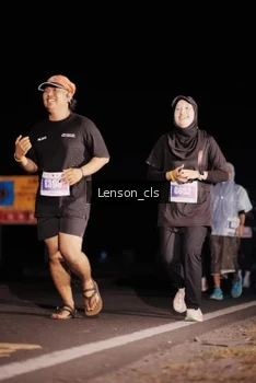 Runner Photo 4381316